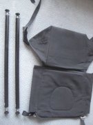 Der Sitz mit den beiden präparierten Sitzrohren inkl. Rändelschrauben.