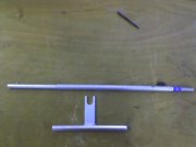 Oben eine FC-Sente, unten ein Holm der Sitzeinrichtung